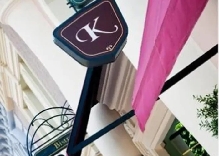 Kingston Sukhumvit 15 By Kingston